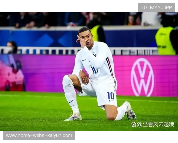 姆巴佩与主帅争执事件全解析：真相背后隐藏的战术博弈与未来走向